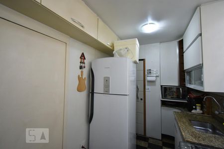 Apartamento à venda com 50m², 2 quartos e 2 vagas Apartamento à venda com 50m², 2 quartos e 2 vagasCozinha