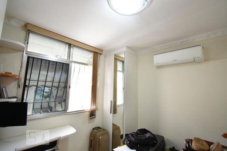 Quarto 2  de apartamento à venda com 2 quartos, 50m² em Largo do Barradas, Niterói