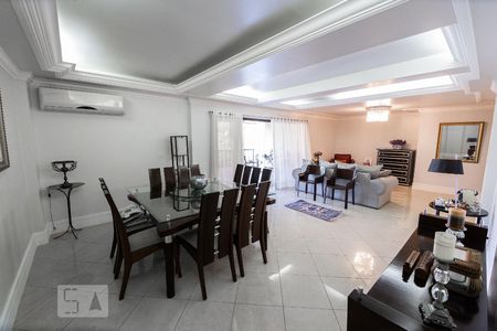 Sala de apartamento à venda com 4 quartos, 220m² em Recreio dos Bandeirantes, Rio de Janeiro