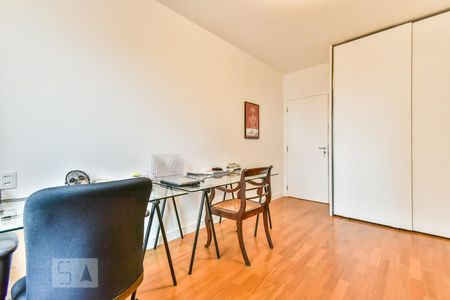 Quarto de apartamento para alugar com 2 quartos, 112m² em Pinheiros, São Paulo