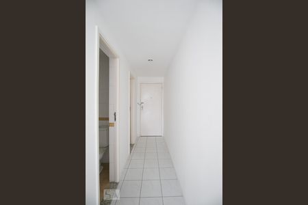 Hall de entrada de apartamento à venda com 2 quartos, 53m² em Tijuca, Rio de Janeiro