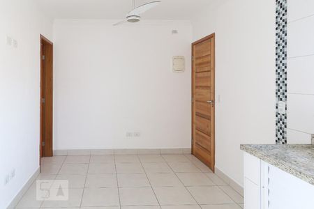 Sala e cozinha de casa para alugar com 1 quarto, 30m² em Jardim Modelo, São Paulo