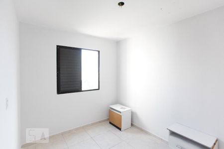 Quarto2 de apartamento para alugar com 2 quartos, 49m² em Jardim Flor da Montanha, Guarulhos