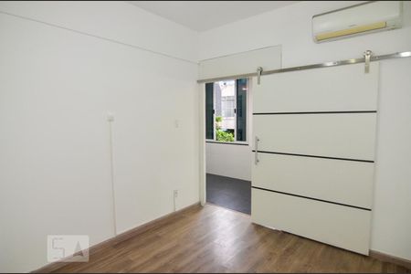 Quarto  de apartamento à venda com 1 quarto, 45m² em Centro, Rio de Janeiro