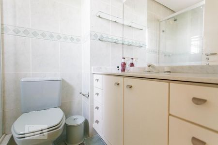 Suíte de apartamento para alugar com 2 quartos, 92m² em Petrópolis, Porto Alegre