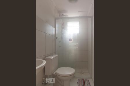 Banheiro de apartamento à venda com 2 quartos, 47m² em Parque Jambeiro, Campinas