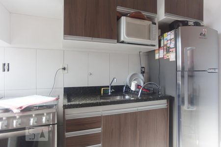 Cozinha de apartamento à venda com 2 quartos, 47m² em Parque Jambeiro, Campinas