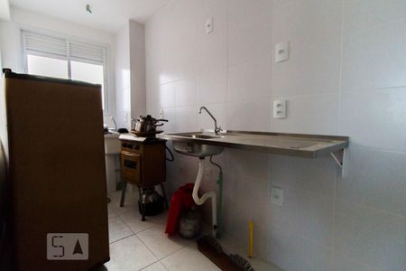 Cozinha de apartamento para alugar com 2 quartos, 52m² em São José, Porto Alegre