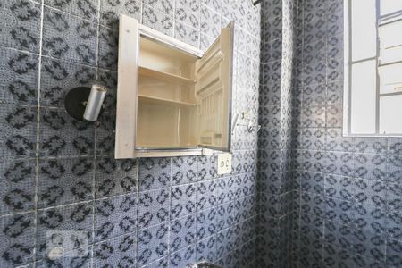 Banheiro  de apartamento à venda com 3 quartos, 85m² em Gutierrez, Belo Horizonte