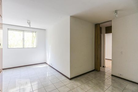 Sala de Estar de apartamento à venda com 2 quartos, 56m² em Vila São Silvestre, São Paulo