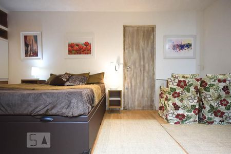 Sala de kitnet/studio para alugar com 1 quarto, 30m² em Real Parque, São Paulo