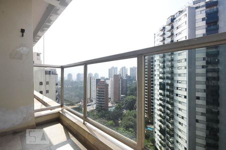 Varanda de apartamento para alugar com 4 quartos, 130m² em Vila Suzana, São Paulo