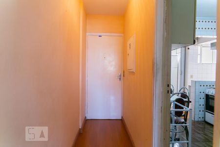 Hall de Entrada de apartamento à venda com 3 quartos, 85m² em Liberdade, São Paulo