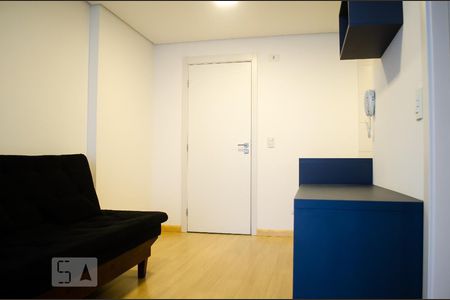 Sala de kitnet/studio para alugar com 1 quarto, 38m² em São Francisco, Curitiba