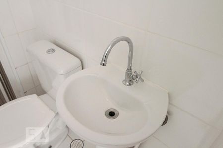 Detalhe banheiro  de apartamento para alugar com 1 quarto, 35m² em Quinta da Paineira, São Paulo