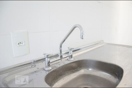 Pia de apartamento para alugar com 2 quartos, 60m² em Marechal Rondon, Canoas