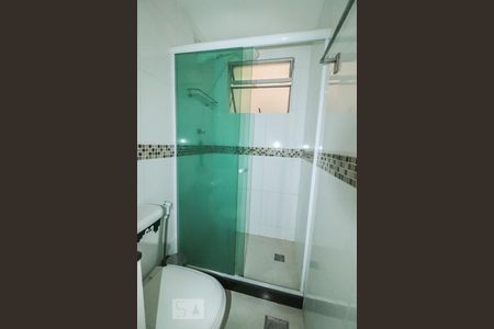 Banheiro de apartamento para alugar com 2 quartos, 50m² em Freguesia (jacarepaguá), Rio de Janeiro