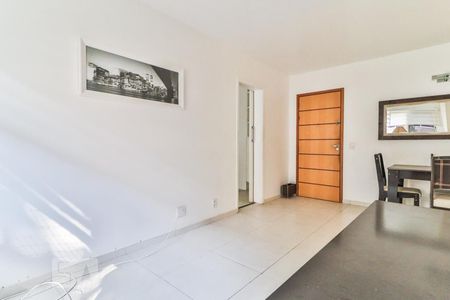 Sala de apartamento para alugar com 2 quartos, 50m² em Freguesia (jacarepaguá), Rio de Janeiro