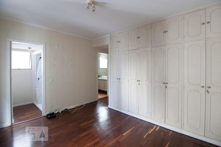 Suite de apartamento à venda com 3 quartos, 130m² em Santa Cecilia, São Paulo