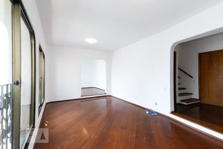 Sala 1 de apartamento para alugar com 4 quartos, 360m² em Moema, São Paulo