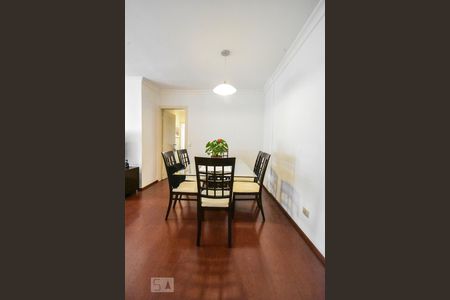 Sala de apartamento à venda com 3 quartos, 85m² em Jardim Taquaral, São Paulo