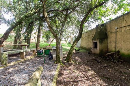 Churrasqueira de casa de condomínio para alugar com 2 quartos, 62m² em Cidade Industrial, Curitiba