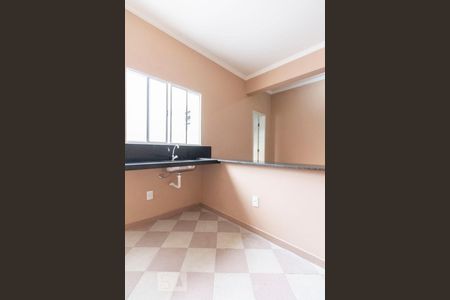 Cozinha  de apartamento para alugar com 1 quarto, 38m² em Vila Carrao, São Paulo