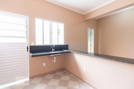 Cozinha  de apartamento para alugar com 1 quarto, 38m² em Vila Carrao, São Paulo