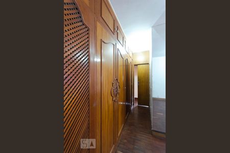 Apartamento para alugar com 126m², 3 quartos e 1 vaga Apartamento para alugar com 126m², 3 quartos e 1 vagaSuite