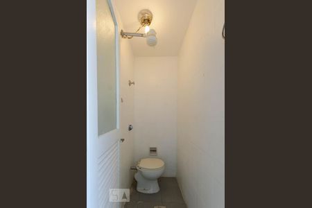 Apartamento para alugar com 126m², 3 quartos e 1 vaga Apartamento para alugar com 126m², 3 quartos e 1 vagaBanheiro de serviço