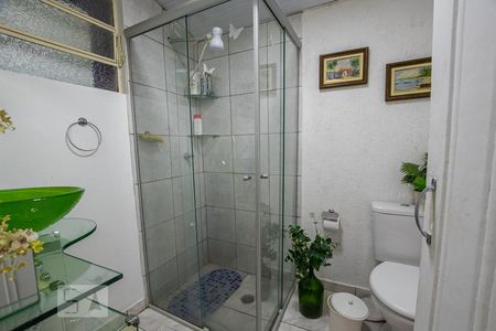 Banheiro de casa para alugar com 3 quartos, 150m² em Jardim Oriental, São Paulo