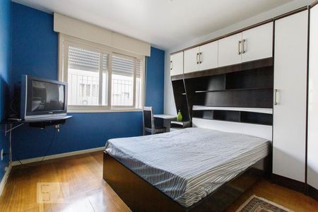 Quarto de apartamento para alugar com 1 quarto, 52m² em Vila Ipiranga, Porto Alegre