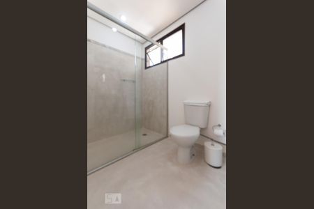 Banheiro de apartamento para alugar com 1 quarto, 50m² em Cambuí, Campinas