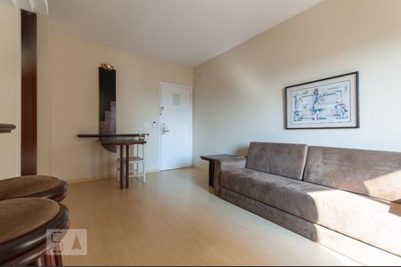 Sala de apartamento para alugar com 1 quarto, 50m² em Cambuí, Campinas