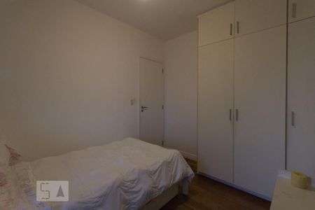 Apartamento para alugar com 144m², 4 quartos e 2 vagas Apartamento para alugar com 144m², 4 quartos e 2 vagasQuarto