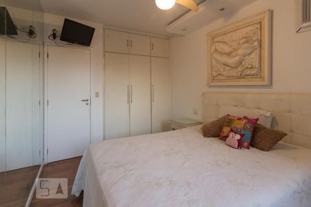 Apartamento para alugar com 144m², 4 quartos e 2 vagas Apartamento para alugar com 144m², 4 quartos e 2 vagasSuíte