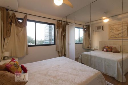 Apartamento para alugar com 144m², 4 quartos e 2 vagas Apartamento para alugar com 144m², 4 quartos e 2 vagasSuíte