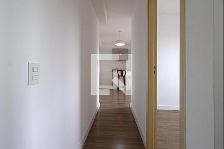 corredor para os cômodos de apartamento para alugar com 2 quartos, 46m² em Jardim Santa Cruz (sacomã), São Paulo