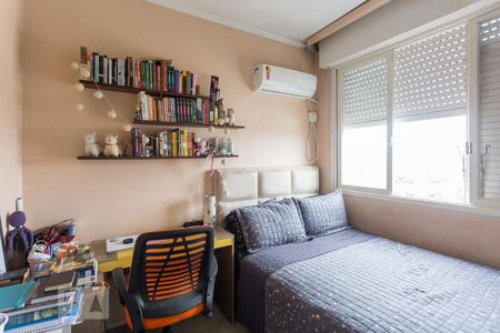 Quarto 1 de apartamento à venda com 3 quartos, 124m² em Santana, Porto Alegre