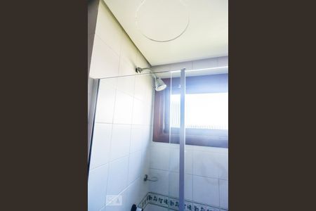 Banheiro de apartamento para alugar com 2 quartos, 106m² em Petrópolis, Porto Alegre