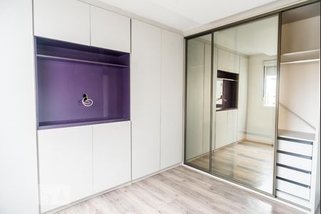 Suíte de apartamento à venda com 2 quartos, 56m² em Sarandi, Porto Alegre