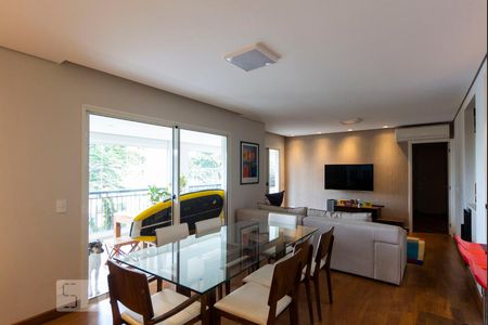 Sala de apartamento à venda com 3 quartos, 130m² em Vila Clementino, São Paulo