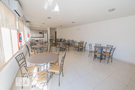 Apartamento à venda com 44m², 2 quartos e 1 vaga Apartamento à venda com 44m², 2 quartos e 1 vagaÁrea comum - Salão de festas
