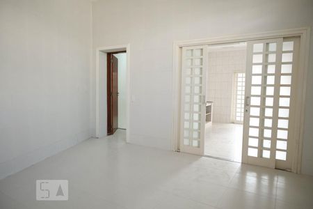 Sala de casa à venda com 3 quartos, 200m² em Jardim Messina, Jundiaí