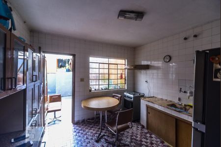 Cozinha de casa à venda com 2 quartos, 80m² em Vila Antonieta, São Paulo