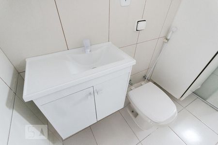 Banheiro  de apartamento à venda com 2 quartos, 50m² em Vila Vera, São Paulo