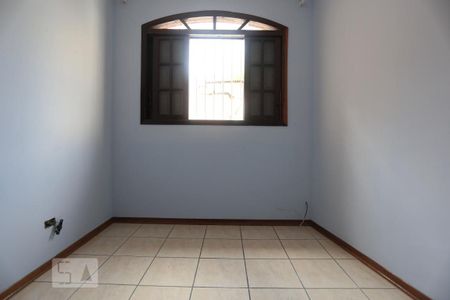 Quarto 01 de casa à venda com 3 quartos, 175m² em Vila Osasco, Osasco