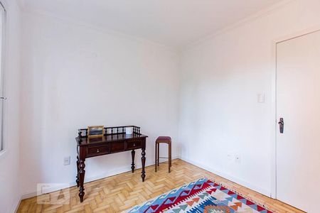 Quarto 1 de apartamento para alugar com 2 quartos, 67m² em Menino Deus, Porto Alegre