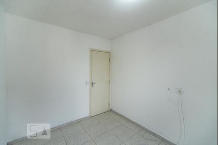 Quarto 3 de apartamento para alugar com 3 quartos, 58m² em Vila Bela, São Paulo