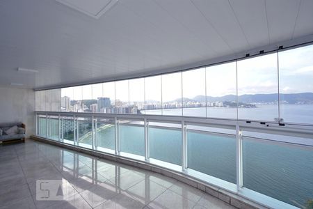 Vista da Sacada de apartamento para alugar com 4 quartos, 200m² em Ingá, Niterói